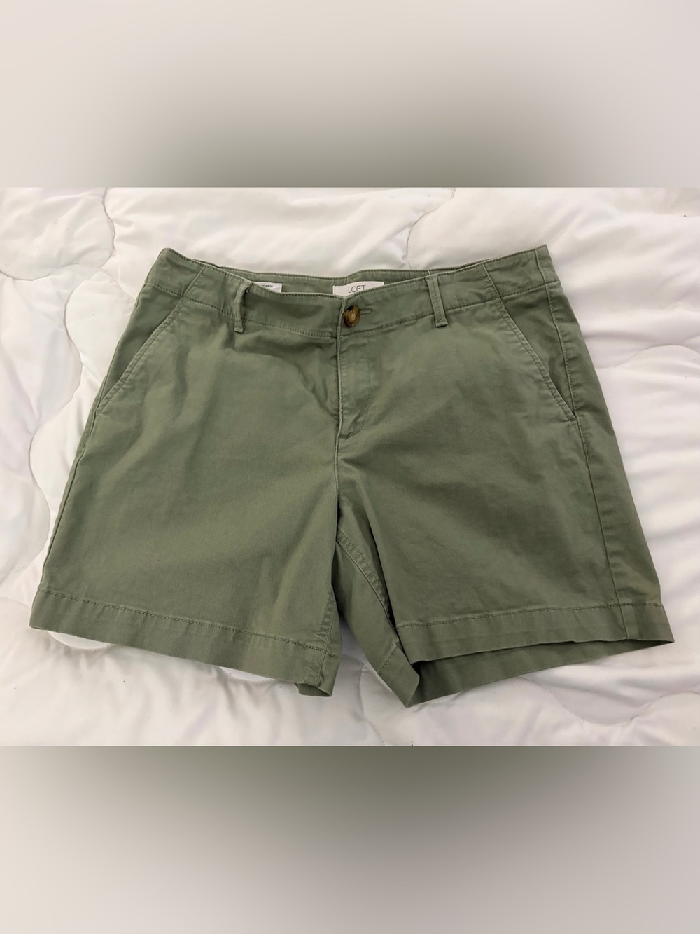 Loft Monroe 6” shorts Olive Green